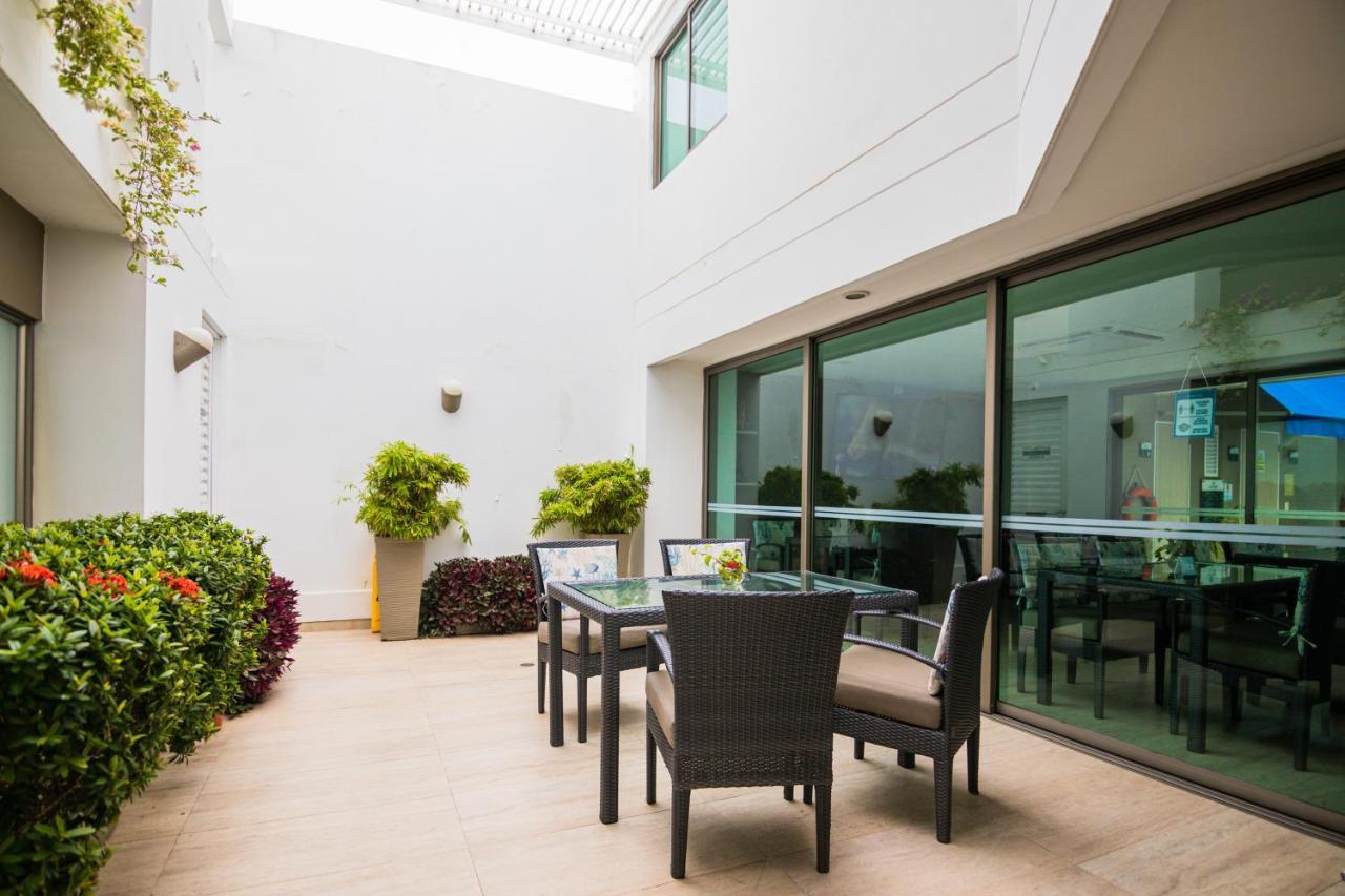 Varanasi Hotel Boutique Aeropuerto Cartagena Exterior foto